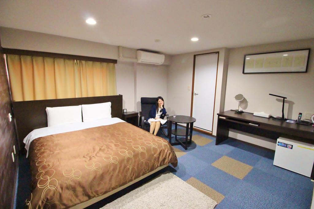 Business Hotel Ban Tokyo Eksteriør bilde