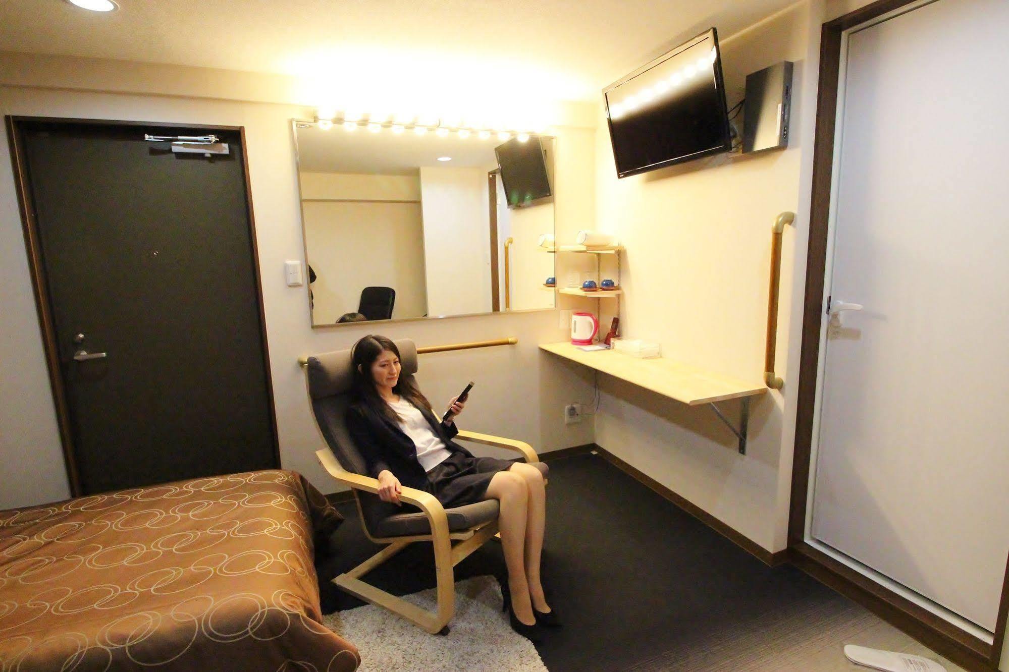 Business Hotel Ban Tokyo Eksteriør bilde