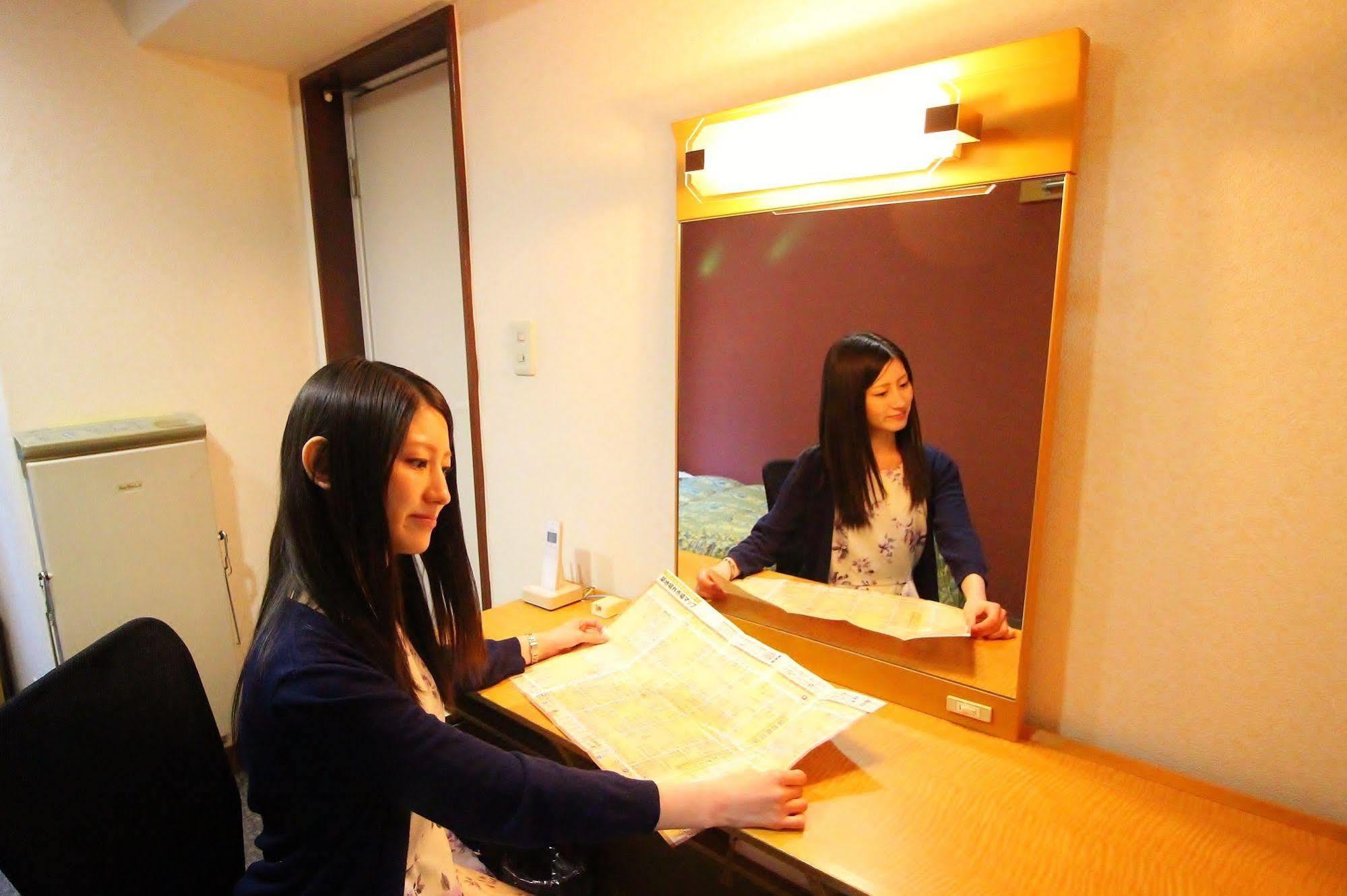 Business Hotel Ban Tokyo Eksteriør bilde